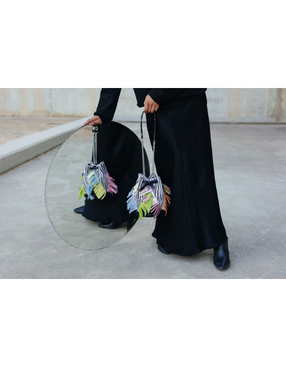 VIBRANT EXPLOSION (PICOS COLORES)