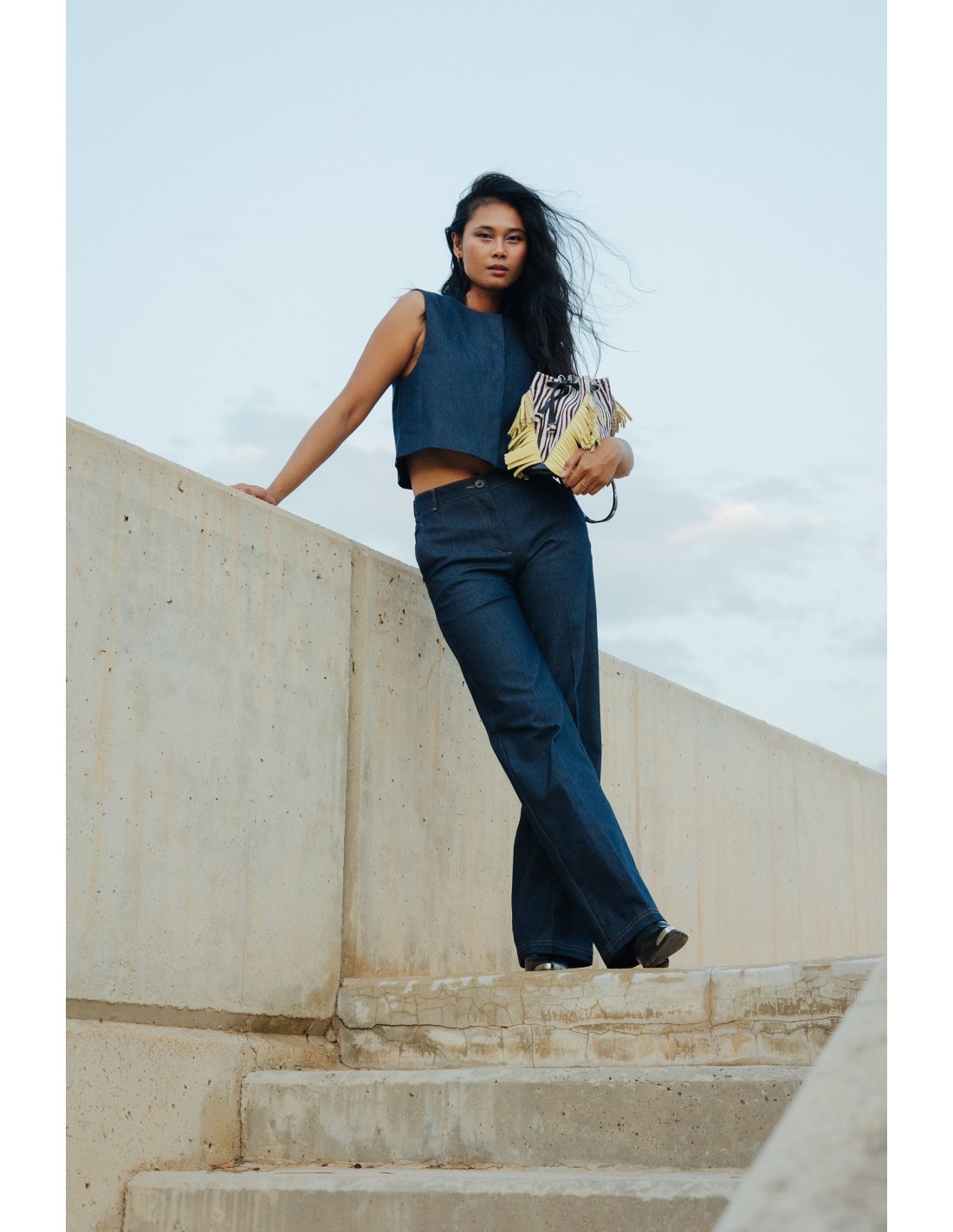 VIBRANT EXPLOSION (PICOS AMARILLO)