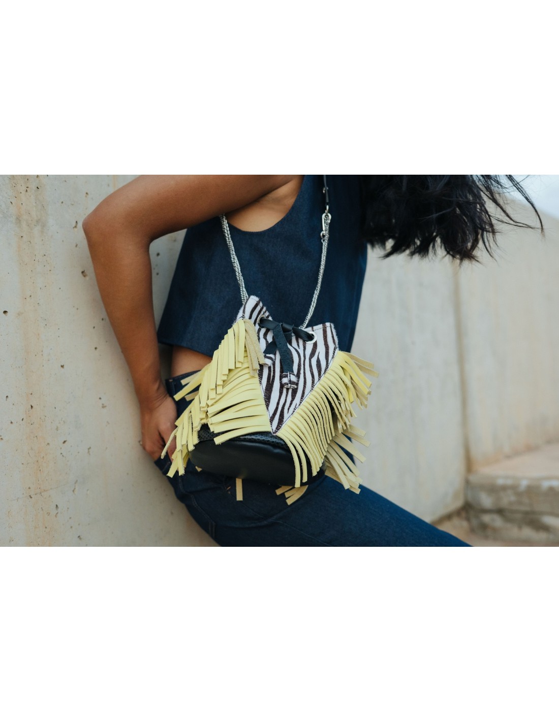 VIBRANT EXPLOSION (PICOS AMARILLO)