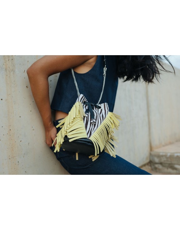 VIBRANT EXPLOSION (PICOS AMARILLO)