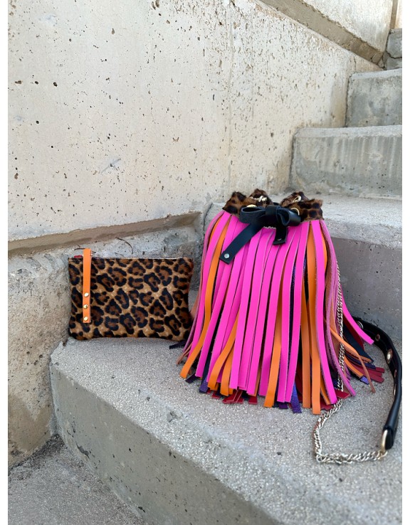 SAVAGE MUSE (fl. largos fucsia)