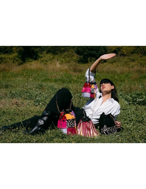 MAXI GIRAFFE BLOOM 2