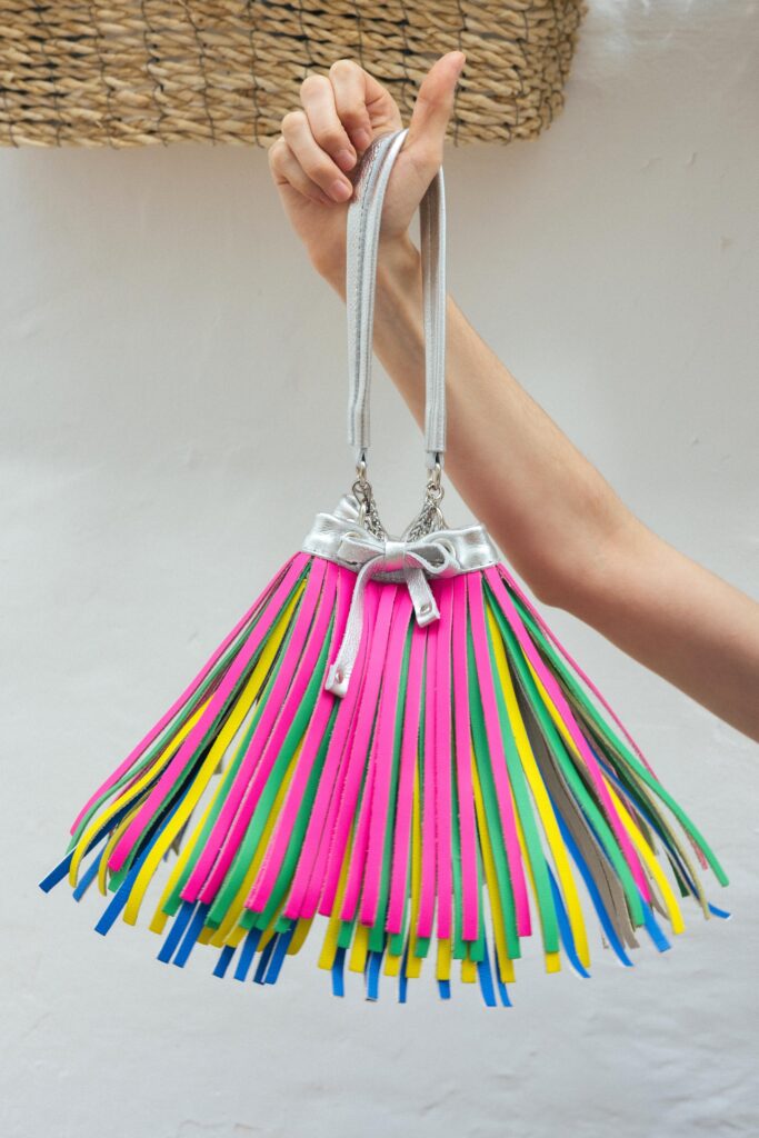 BRAVA SILVER fringie fucsia